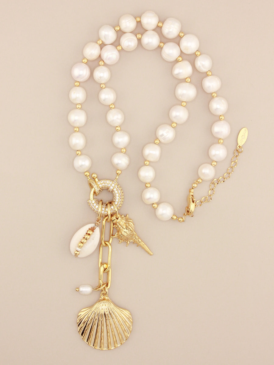 Charm Sailboat Pearl Necklace