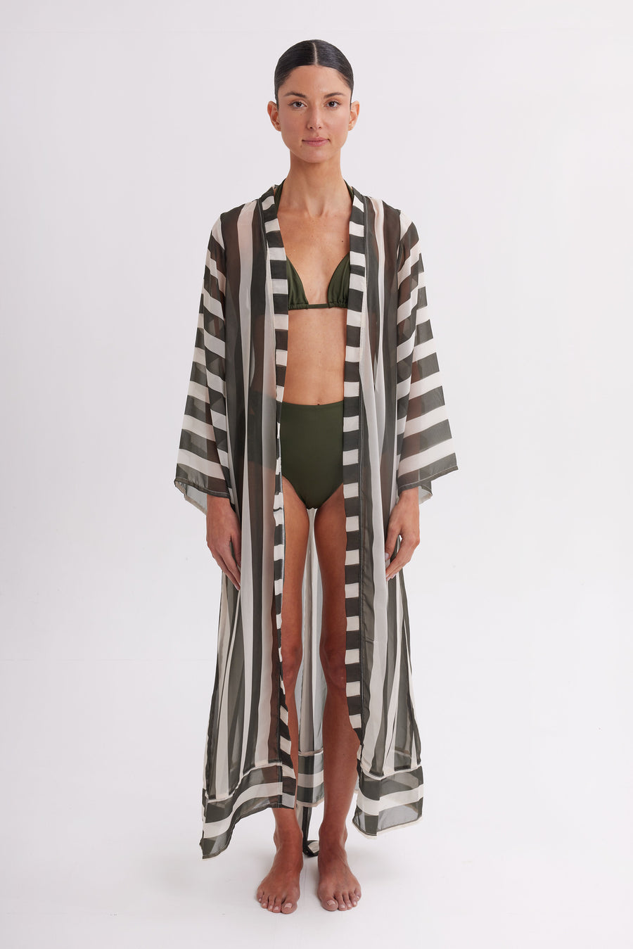 LUA 1672 Robe