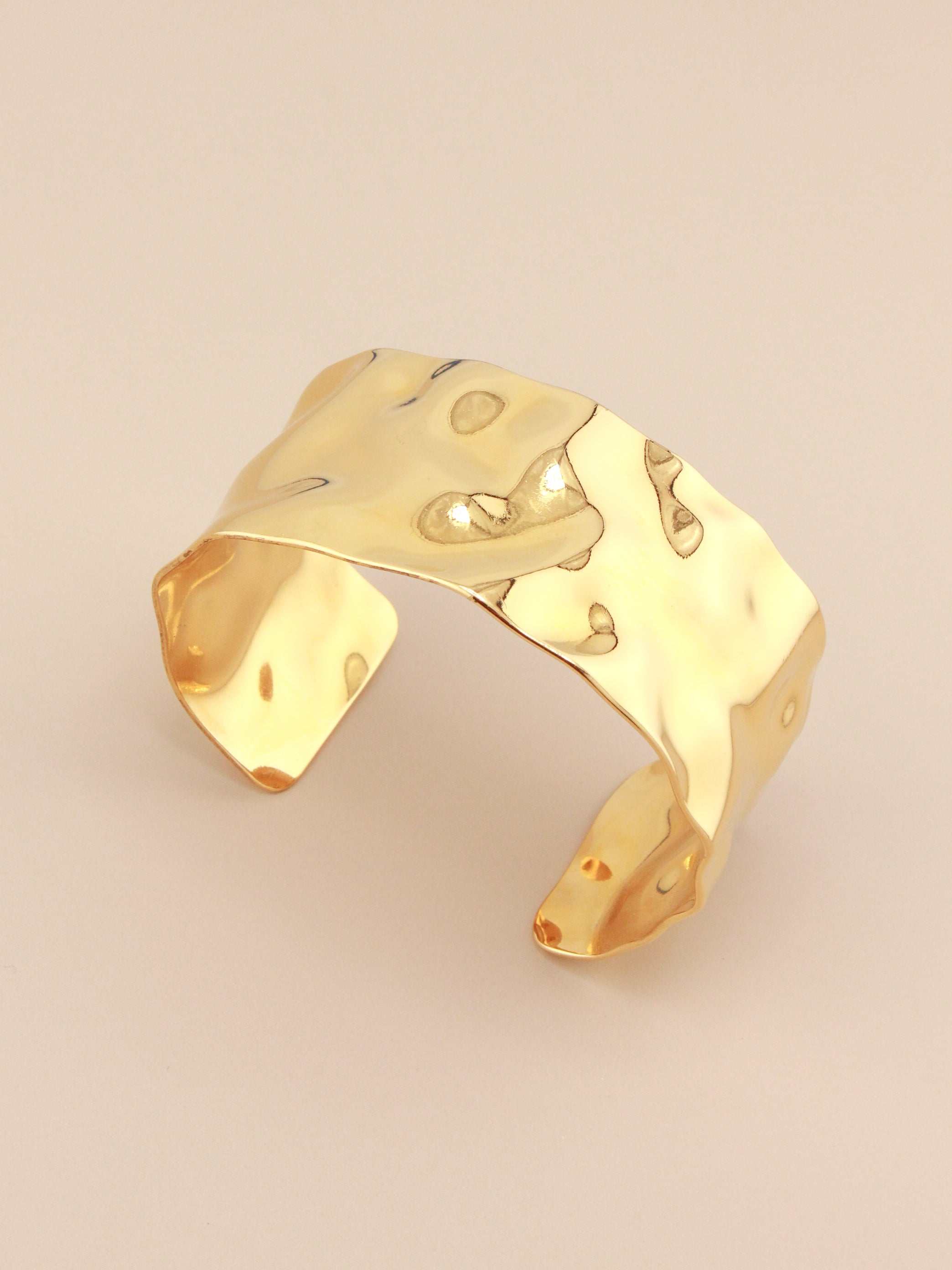 Textured Gold Cuff Bangle – Cristalina Swimwear