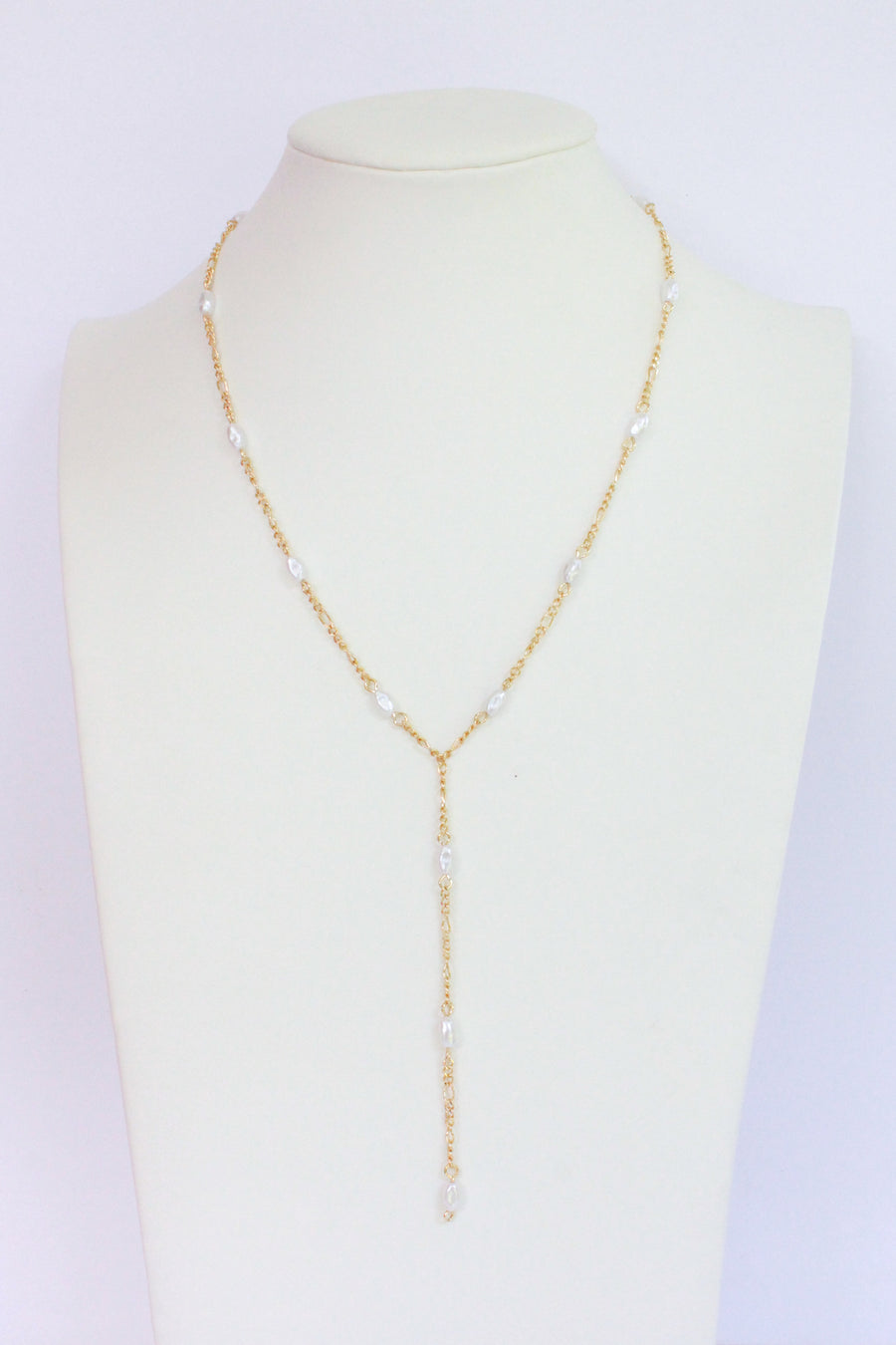 Oval Pearl V Necklace